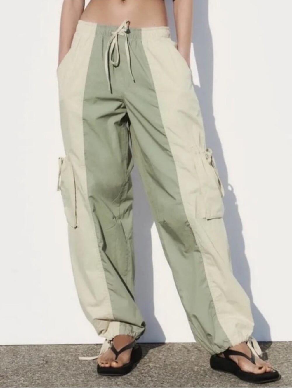 Zara Womens Sage Green Cream Two-Tone Wide Leg Parachute Cargo Pants Size Large